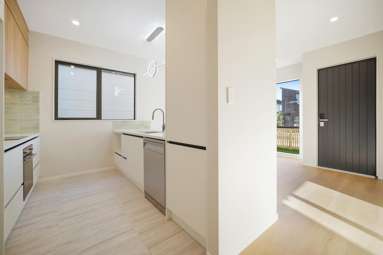 10 Stableford Crescent_3
