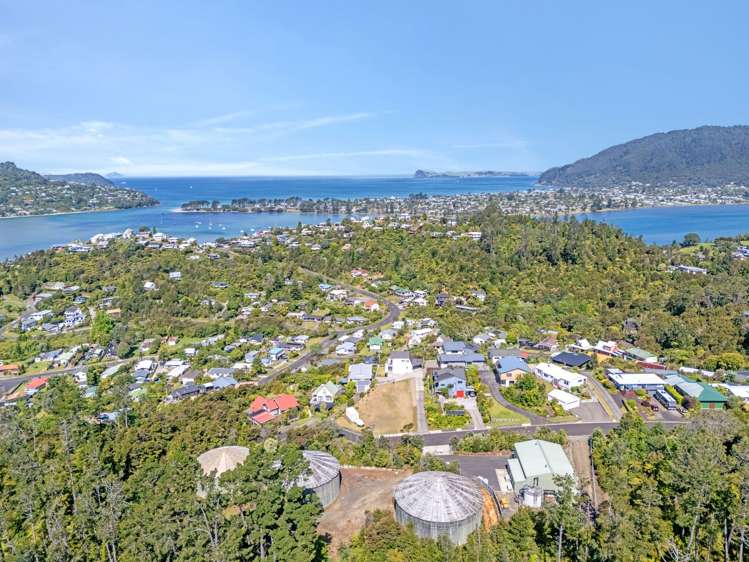 8 Hinemoa Terrace Tairua_14