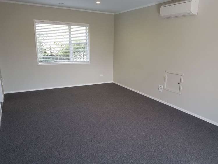 4/4 Moreland Road Mount Albert_5