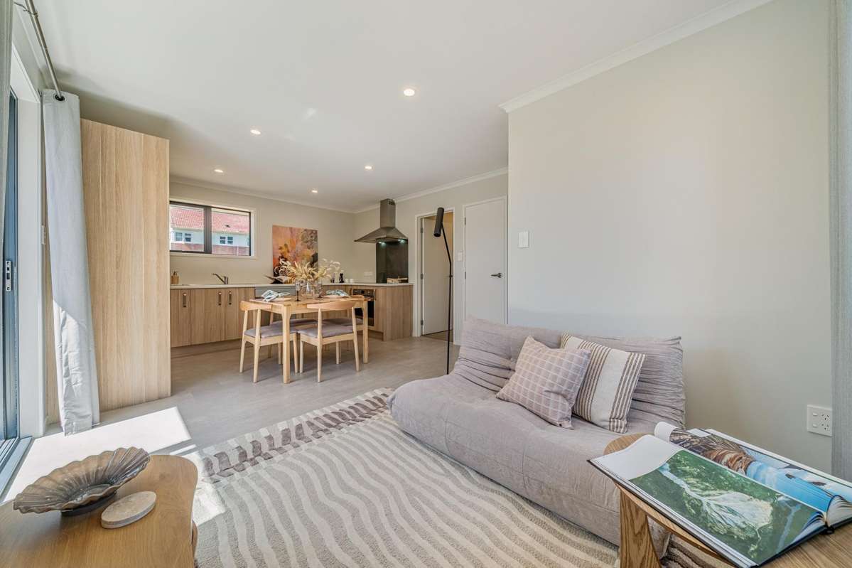 54A Compton Crescent_1