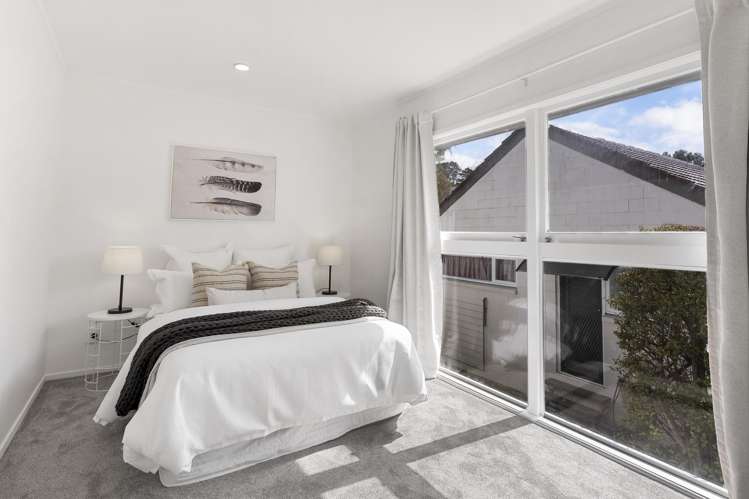 38 Merriefield Avenue Forrest Hill_13