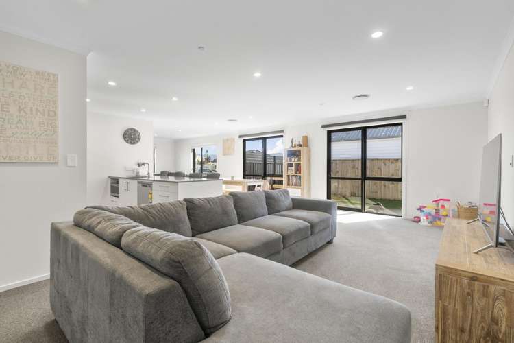 16 Austin Reid Carterton_10