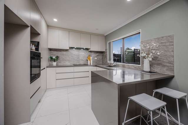 12/30 Calvert Avenue Mangere East_3
