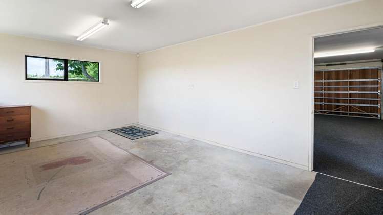 554 Kingseat Road Patumahoe_30