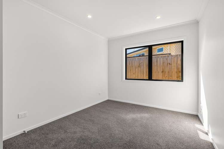 3 and 4/23 Wymer Terrace Chartwell_8