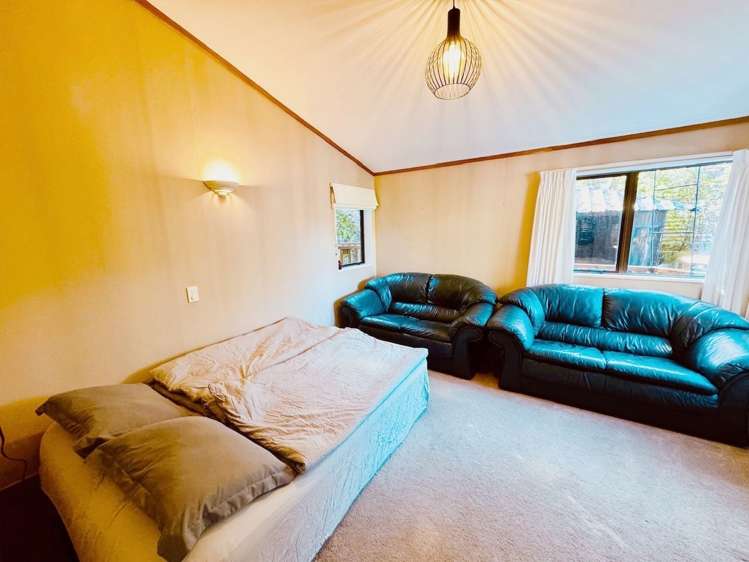 5 Lady Bell Grove Lowry Bay_18
