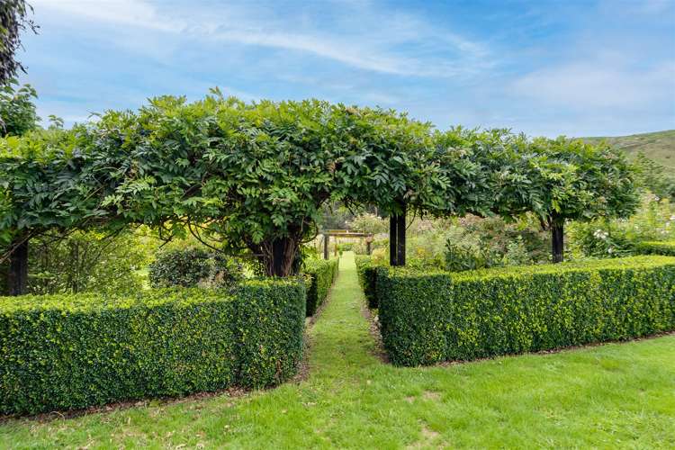 813 Seafield Road Puketapu_15