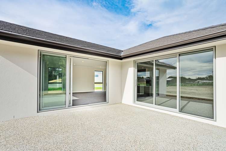 92 Blairlogie Close Otatara_18