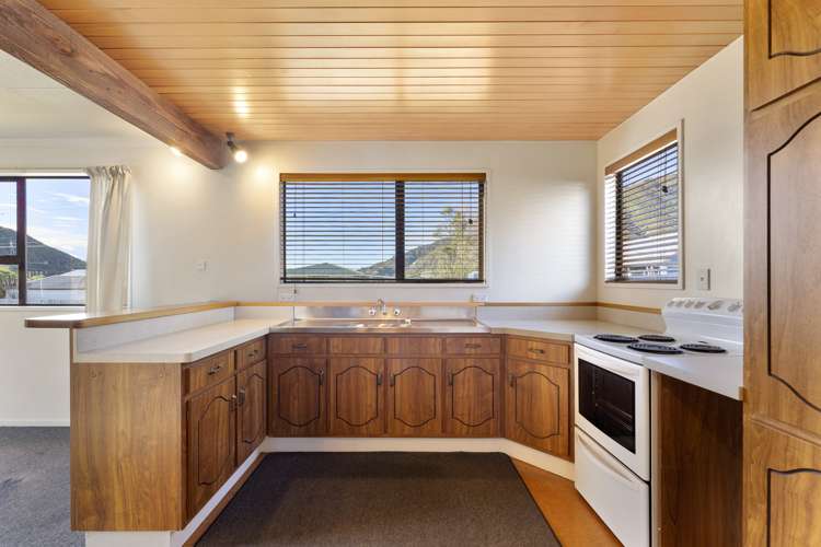 4a Beach Road Waikawa_5