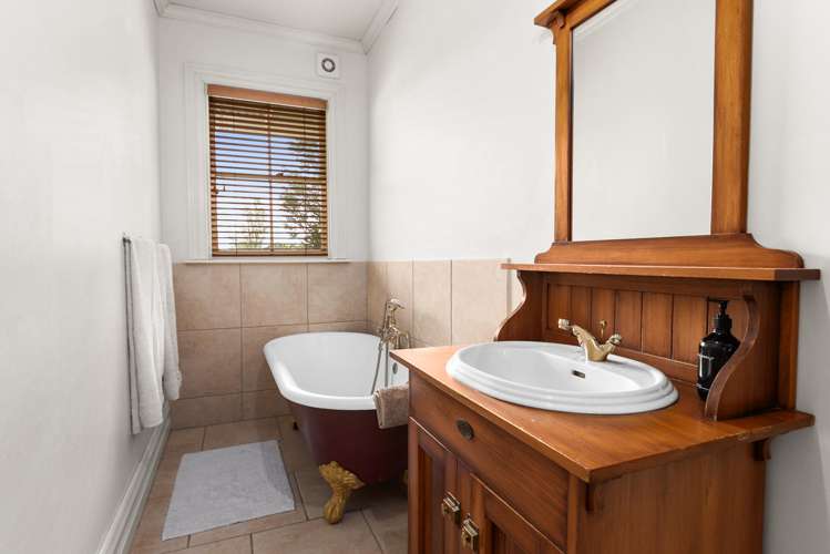 668 State Highway 2 Otane_14