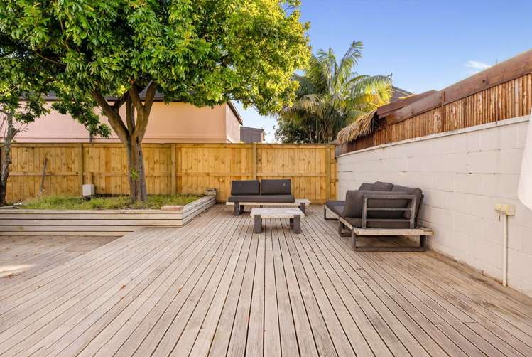 1A Morrow Avenue Bucklands Beach_26