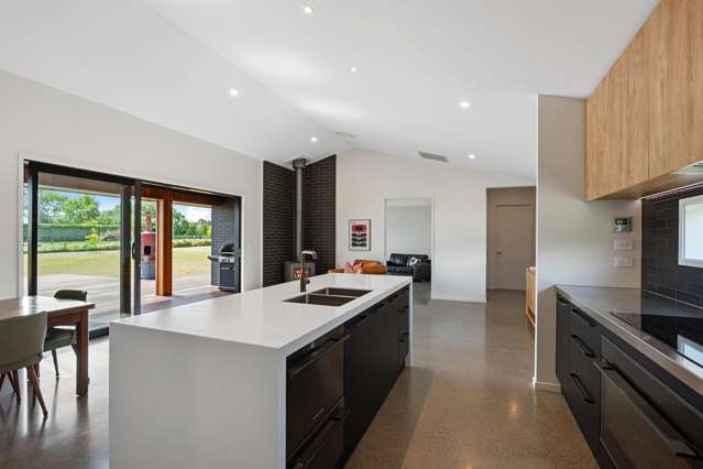 154 River Road Tai Tapu_1