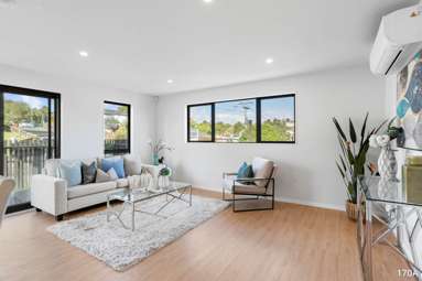 170 A,B,C Methuen Road_4