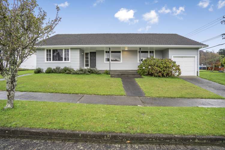 2 Tanekaha Street Stokes Valley_1