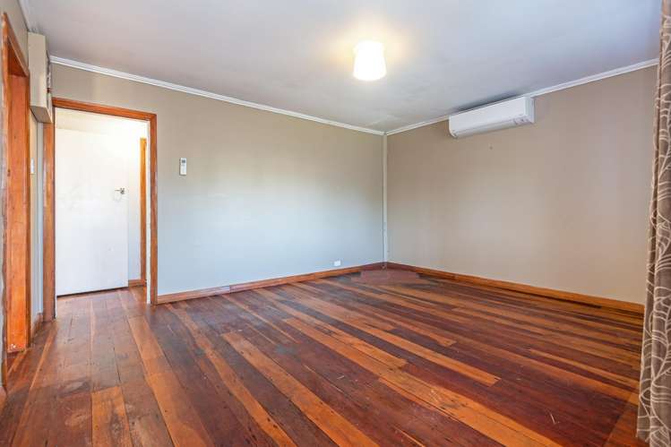 28 and 28a Hammond Street Bulls_5