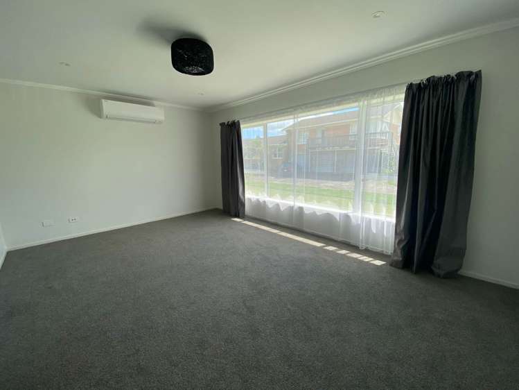 2/55 Shakespeare Road Milford_4