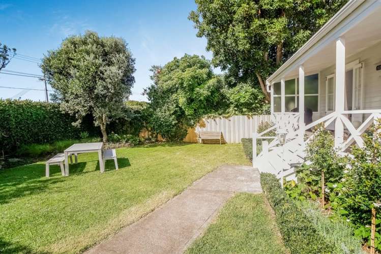 1/56 Rawhiti Road One Tree Hill_17