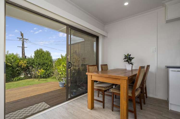 5 Simmonds Grove Greerton_7