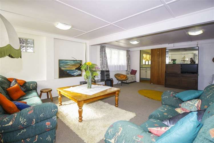 78 Pleasant Road Glen Eden_19