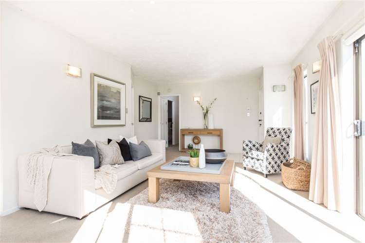 1/32 Kitchener Road Milford_2