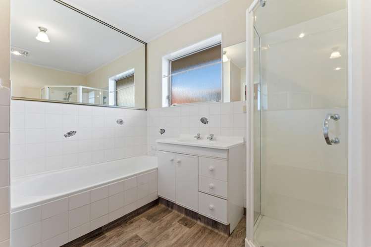 56 Fergusson Street Stoke_15