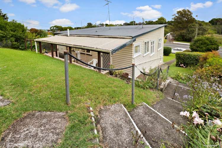 7 Sylvan Avenue Northcote_16