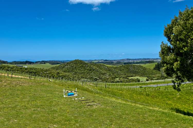166 Gervin Road Wainui_16