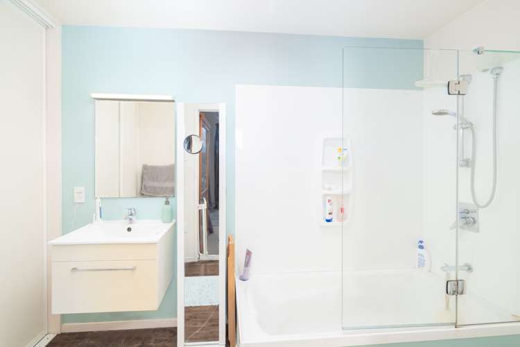 58 Warden Street Richmond_13