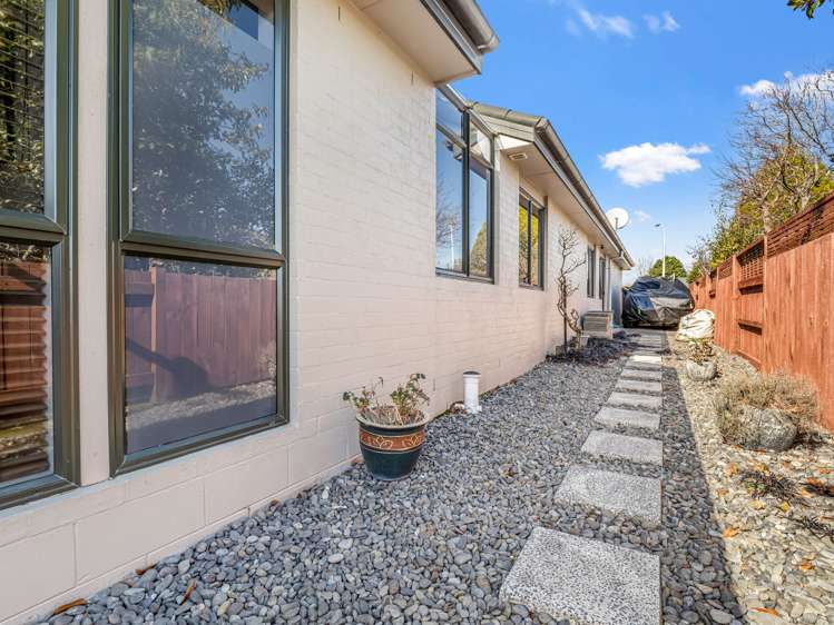 6 Mccahon Drive Pukehangi_32