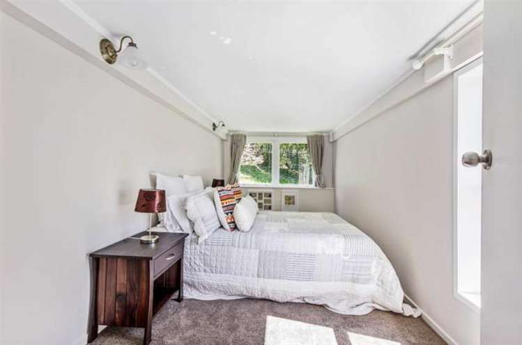 35 Nile Road Kelston_14