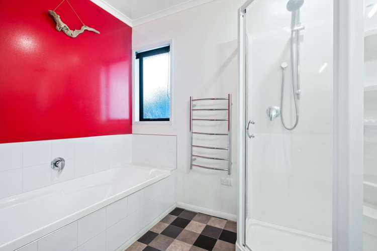 3A Marchant Place Westown_13