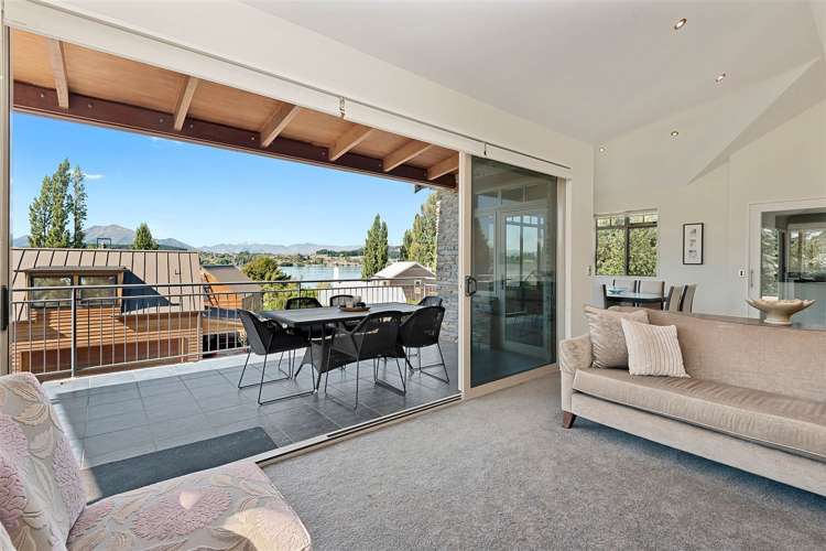 14 Morrows Mead Wanaka_5