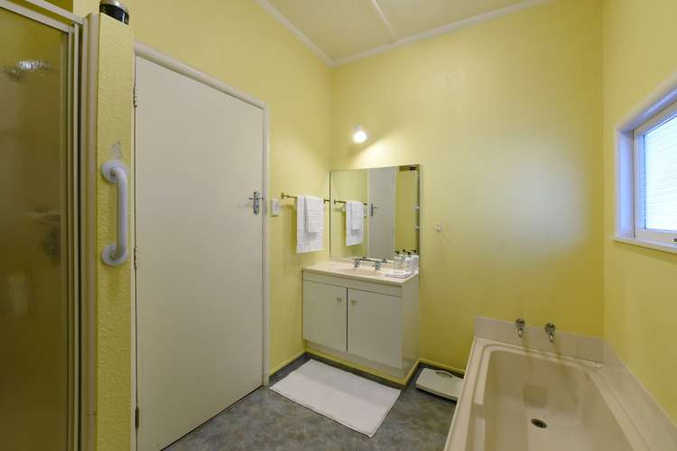 1 Moncrieff Avenue Britannia Heights_14