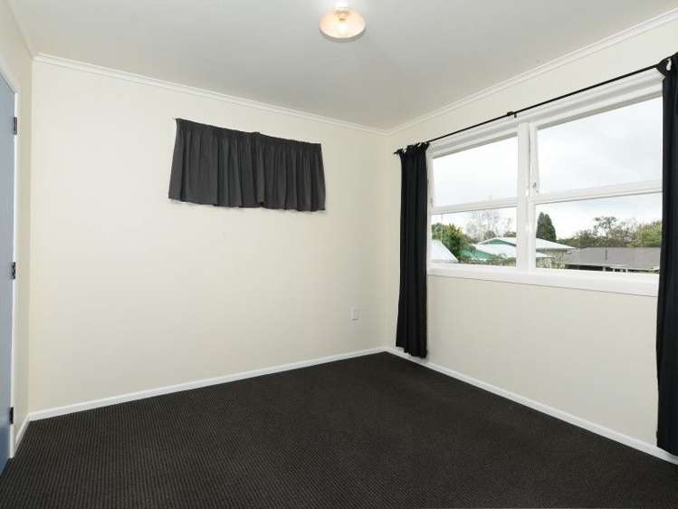 14 Joanna Place Deanwell_28