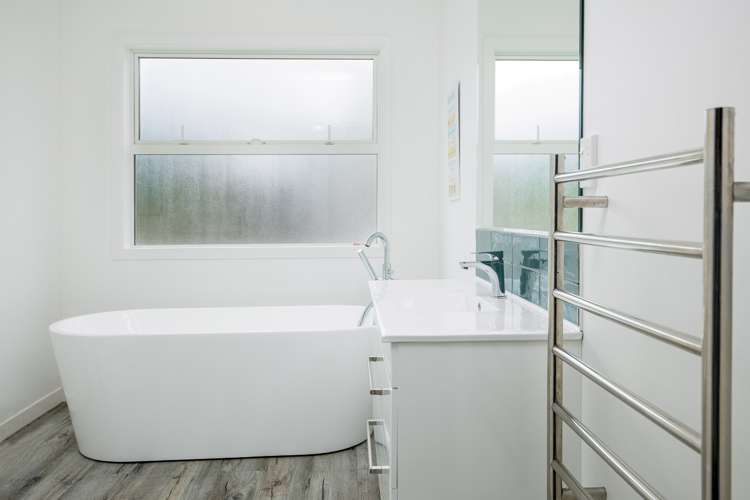 5 Ridgetop Rise Fairhall_19