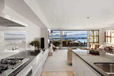 2B/154 St Stephens Avenue_4
