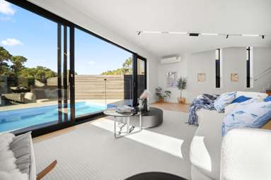 61B Churchill Road_3
