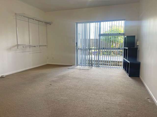 Unit A3/15 Lovell Court Rosedale_2