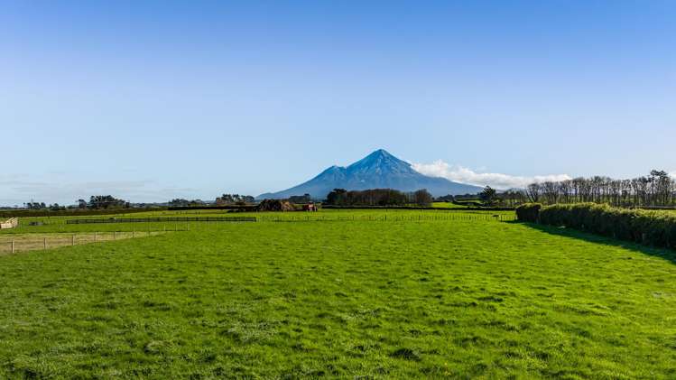 0n Monmouth Road Pembroke_6