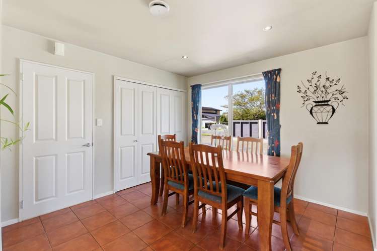 1 Somerset Lane Rosedale_12