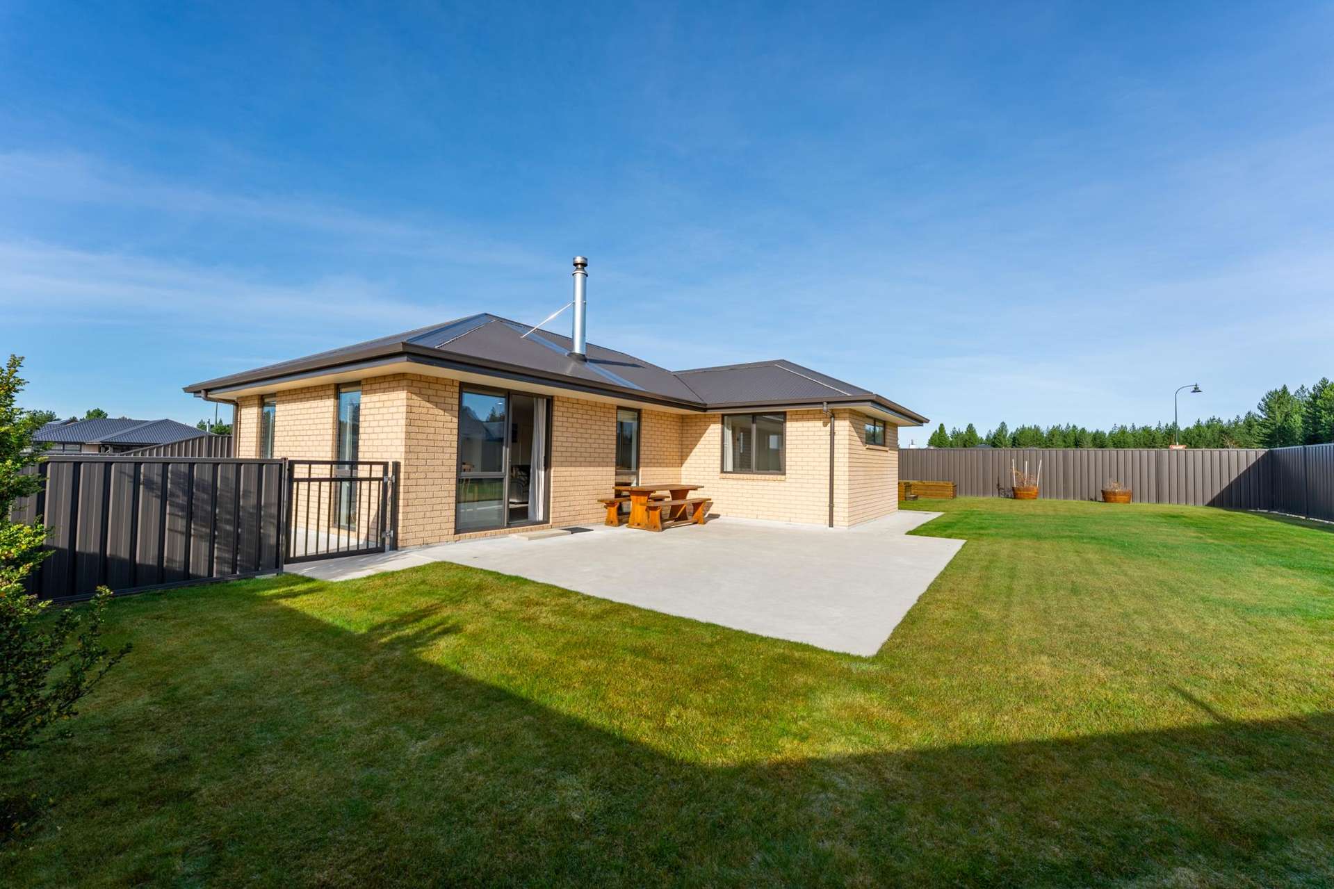 17 Glenfield Avenue Twizel_0