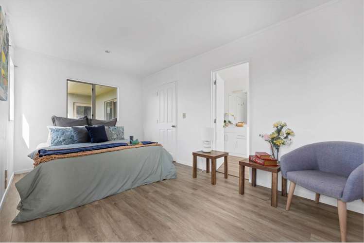 11b Sturges Road Henderson_14