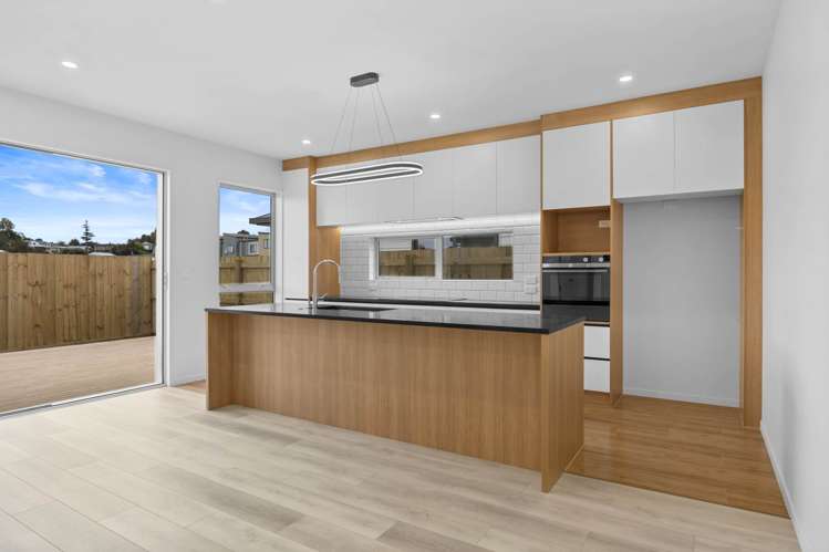 5 Tuwai Crescent Opaheke_4
