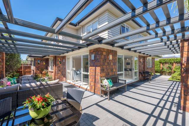 74 Pine Harbour Parade Beachlands_1