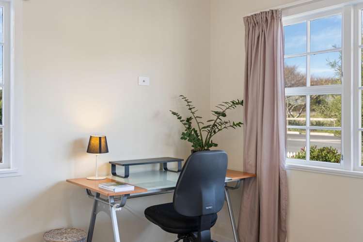 119 Main Highway Otaki_16