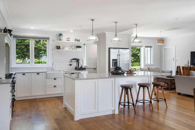 1228 State Highway 16 Waimauku_2