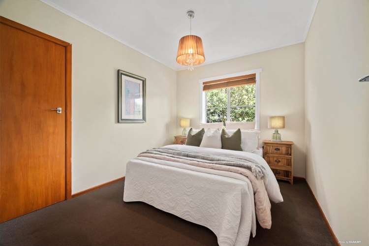 49 Holland Road Hillcrest_6