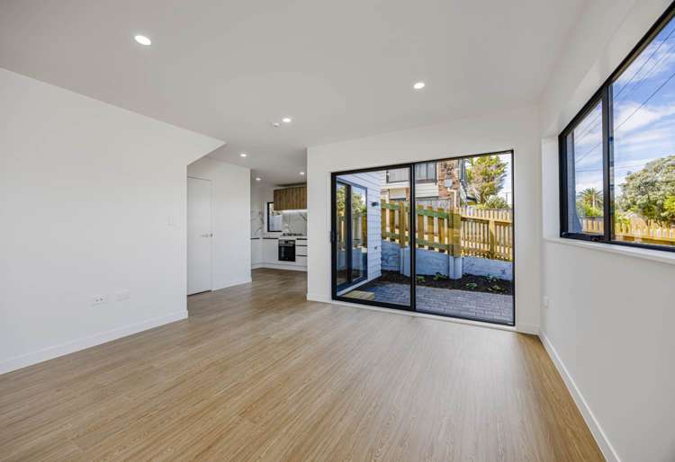 5b Subritzky Avenue Mount Roskill_2