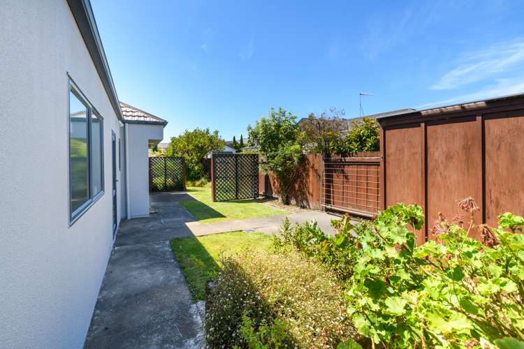 1 Logan Place Kelvin Grove_18