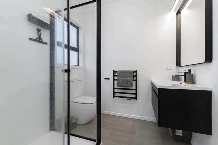 29 Laurelwood Avenue Pukekohe_17